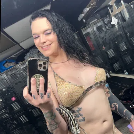 OnlyFans cuenta queen_siren avatar 1