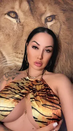OnlyFans account  serenabadhotgirl avatar 1