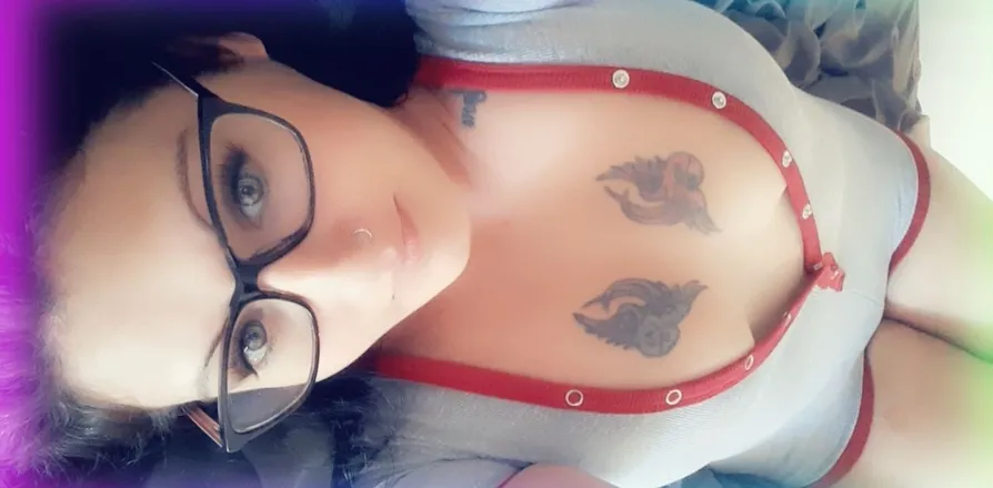OnlyFans cuenta katieboo-88 header 2