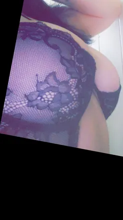 OnlyFans cuenta shorterisbetterr header 2