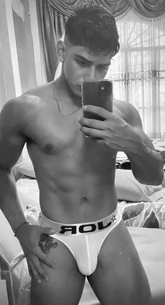 OnlyFans cuenta chevifit header 2