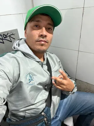 OnlyFans cuenta vozonfire avatar 1