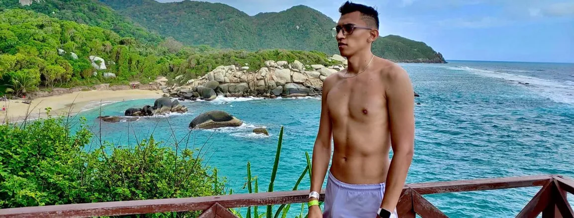 OnlyFans cuenta yersontraveler header 2