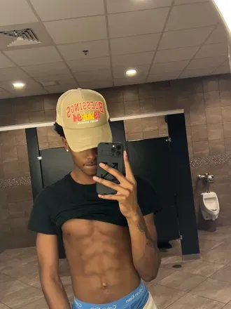 OnlyFans cuenta kendrayonlyfans header 2