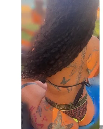 OnlyFans cuenta foreigndream007 header 2