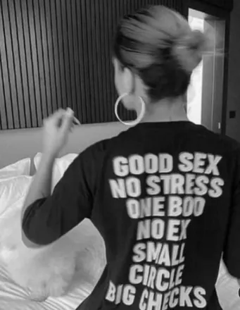 OnlyFans cuenta moniquee28 header 2