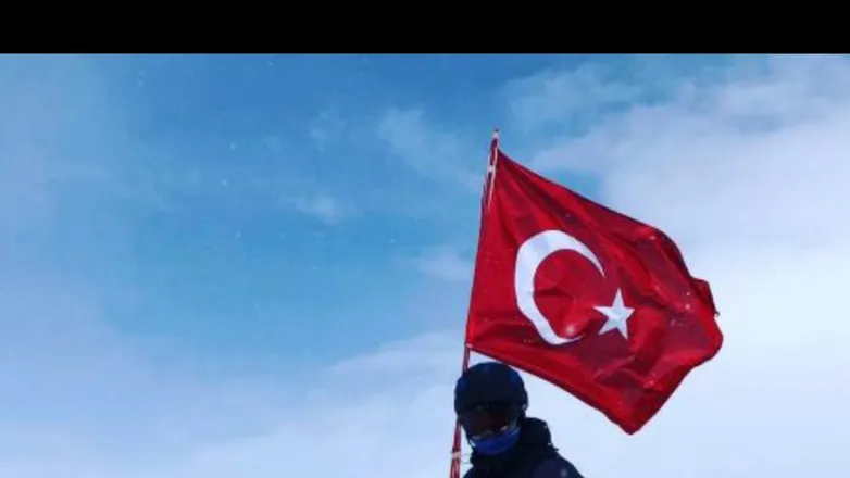 OnlyFans cuenta master-turk header 2