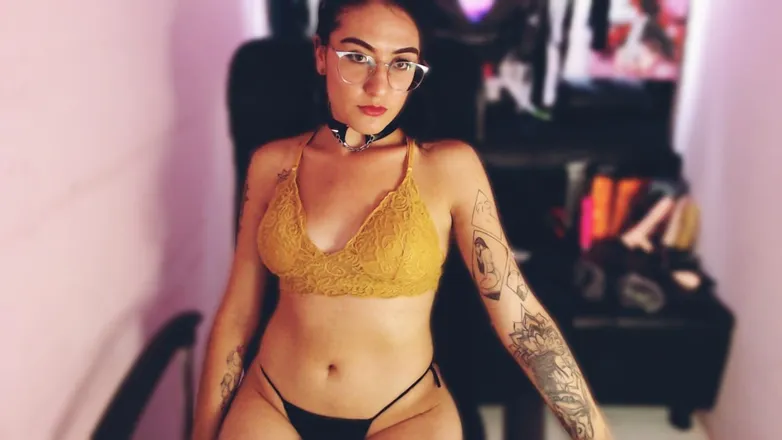 OnlyFans cuenta u217094667 header 2