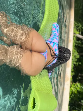 OnlyFans cuenta liz.vii header 2