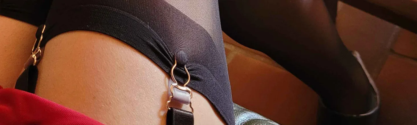 OnlyFans account  maudweyl header 2