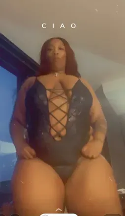 OnlyFans cuenta sweetmina69 avatar 1