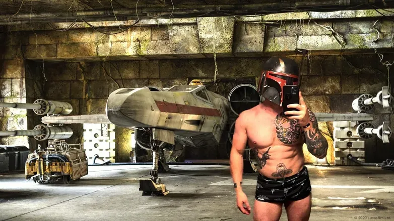OnlyFans cuenta mustache_daddy header 2