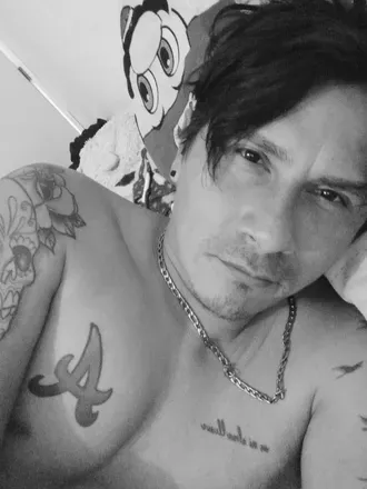 OnlyFans cuenta axelrelik header 2
