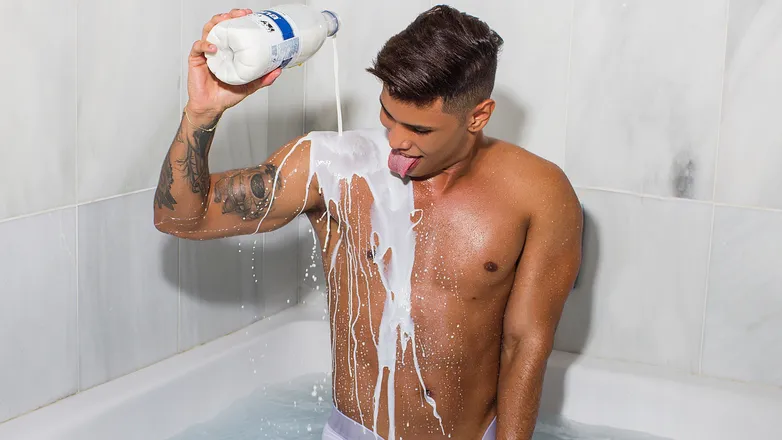 OnlyFans cuenta mrvasnaxxl header 2
