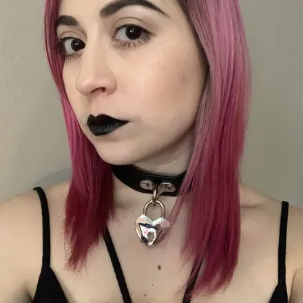 OnlyFans cuenta alicestarcrowley avatar 1