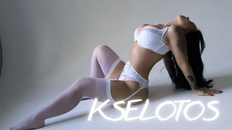 OnlyFans account  kselotos header 2