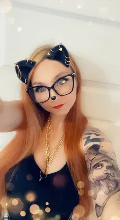 OnlyFans cuenta momapix3l avatar 1