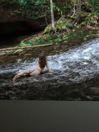 OnlyFans cuenta deadlycurves header 2