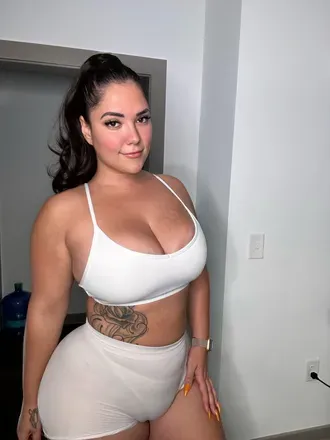 OnlyFans cuenta milavalentina avatar 1