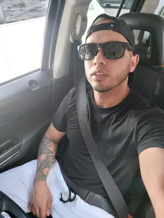 OnlyFans account  rockenmx avatar 1