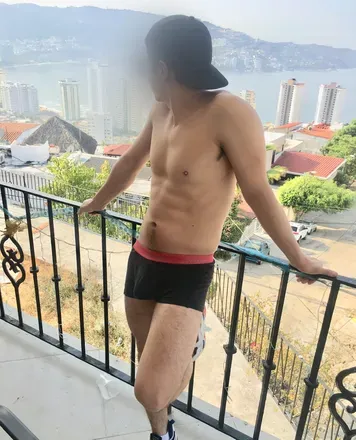 OnlyFans cuenta curiouslatin avatar 1