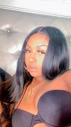 OnlyFans cuenta riovictoriaa header 2