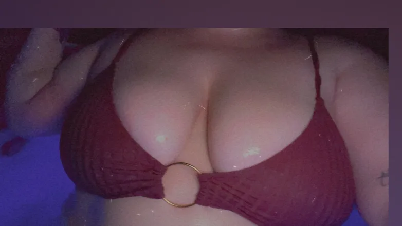 OnlyFans cuenta jxoxo10 header 2