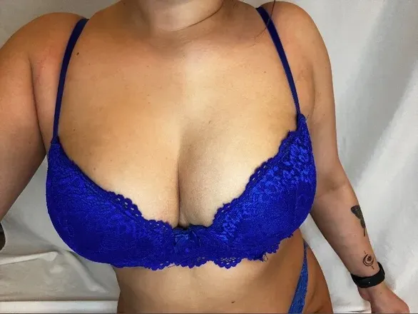 OnlyFans of juicy_baddie_free