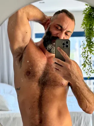 OnlyFans cuenta mineirouairj header 2