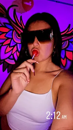 OnlyFans cuenta strialis header 2