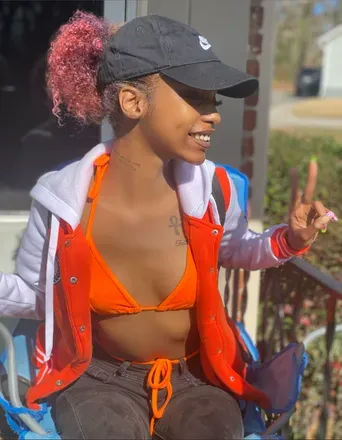 OnlyFans account  legallyhoeing avatar 1