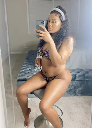 OnlyFans cuenta chysaucin avatar 1
