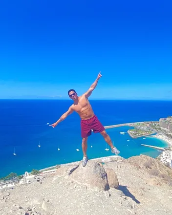 OnlyFans cuenta latinorico_01 previous_avatars_1 3