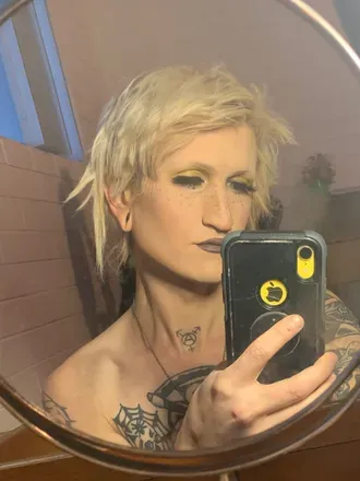 OnlyFans cuenta bigdickpunkgf avatar 1
