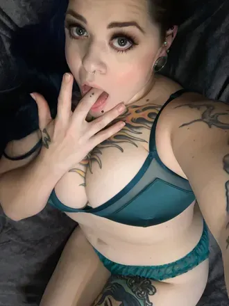 OnlyFans account  helldahl2 avatar 1