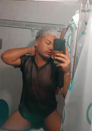 OnlyFans account  senanicolas1 avatar 1
