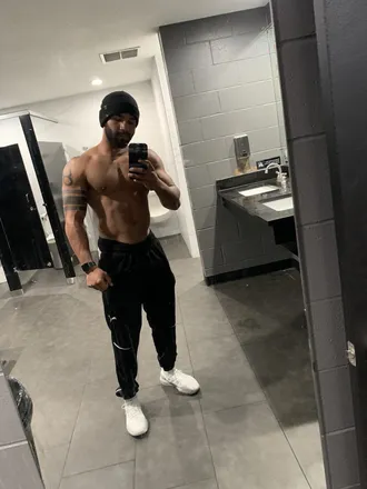 OnlyFans cuenta dannytucker header 2