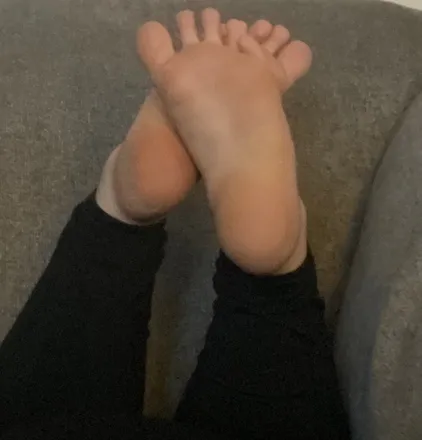 OnlyFans cuenta monkey_toes69 header 2