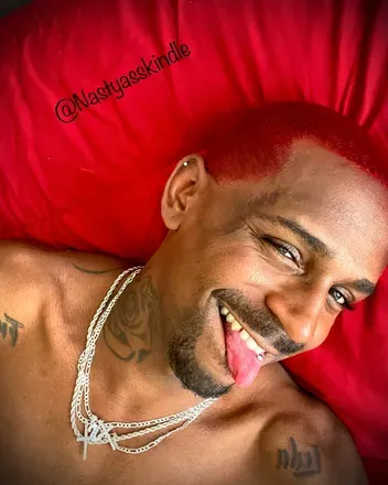 OnlyFans cuenta kindlecarlton1 avatar 1
