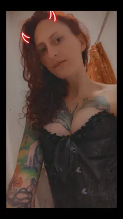 OnlyFans cuenta littleladyluck19 avatar 1