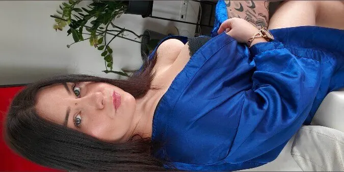 OnlyFans cuenta kuksi header 2