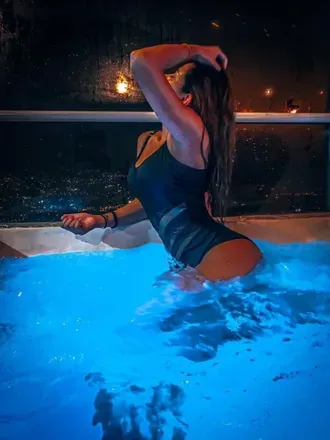 OnlyFans cuenta anniarisk avatar 1