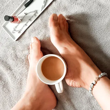 OnlyFans account  mybeautyfeetlove header 2