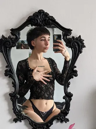 OnlyFans cuenta sweetelly44 avatar 1