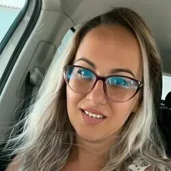 OnlyFans cuenta ladym8810 avatar 1