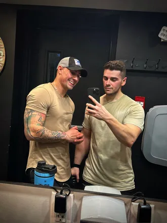 OnlyFans cuenta gabe.adrian header 2