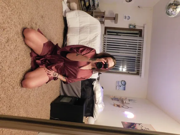 OnlyFans cuenta sassybitchywitchy header 2