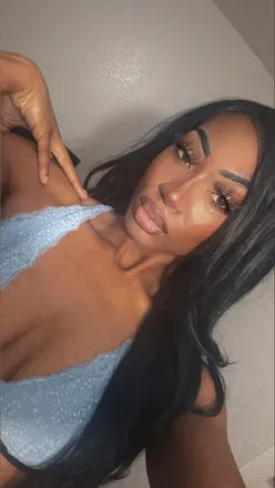 OnlyFans cuenta cinnamonyspiceyy avatar 1