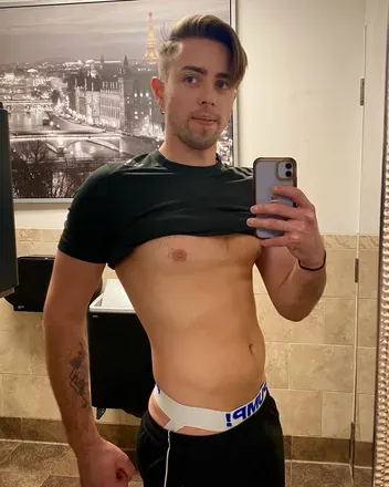 OnlyFans cuenta liampoundxxx avatar 1