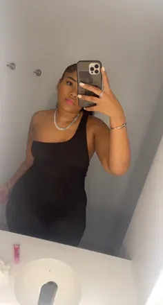 OnlyFans cuenta babymellni avatar 1